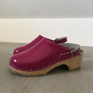 Fuschia Kids Clogs Made in Sweden